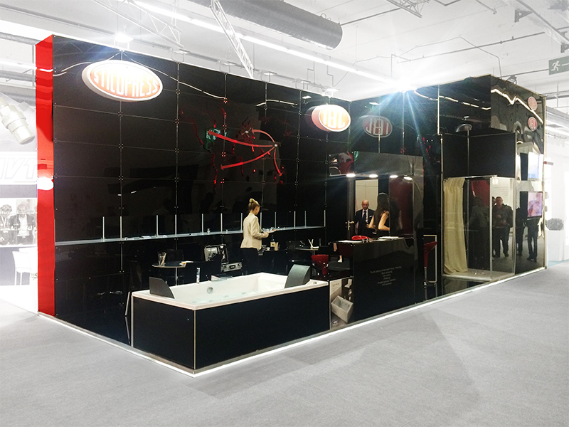 Photo of the Quadra Kube modular structure 25 Fastand accessori stand fiera