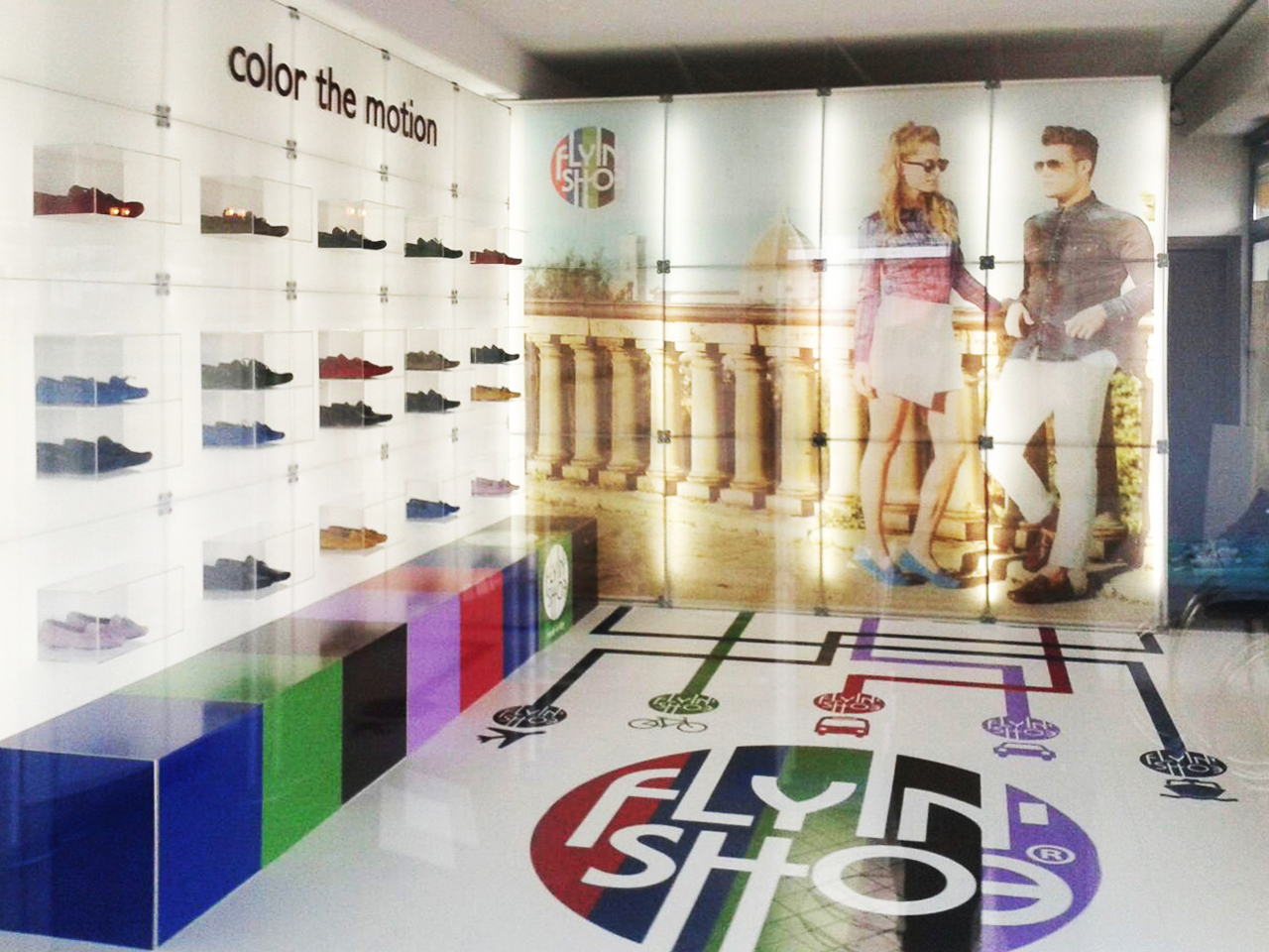 negozio-scarpe portable stand with panels