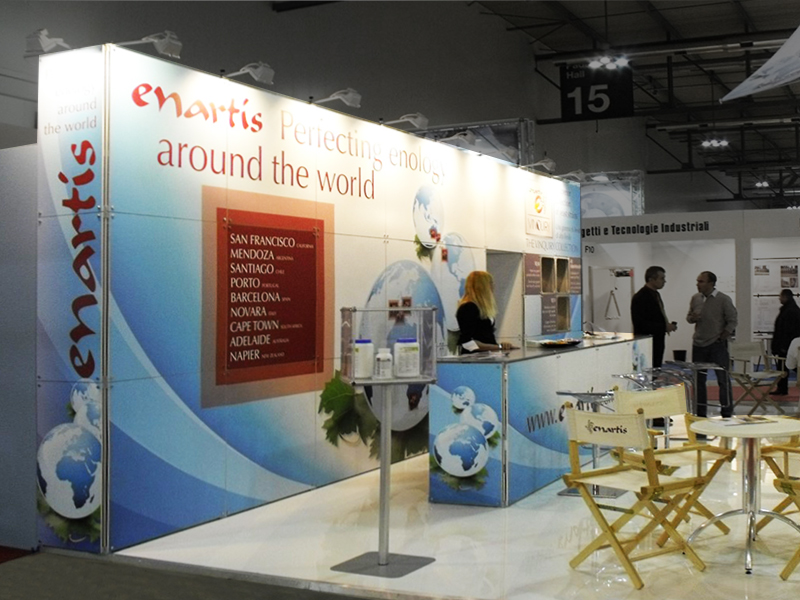 Photo of the Quadra Kube modular structure 3 Fastand accessori stand fiera