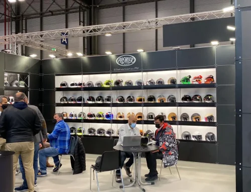 Premier motorcycle helmets choose Fastand